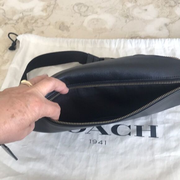 Authentic COACH Rivington Signature Belt Bag - Picture 15 of 15